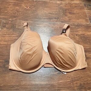Victoria's Secret Nude Bra NWT 2011- 36 DDD